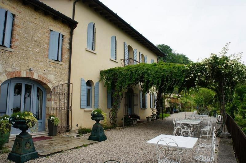 Locanda La Candola Farra di Soligo ภายนอก รูปภาพ